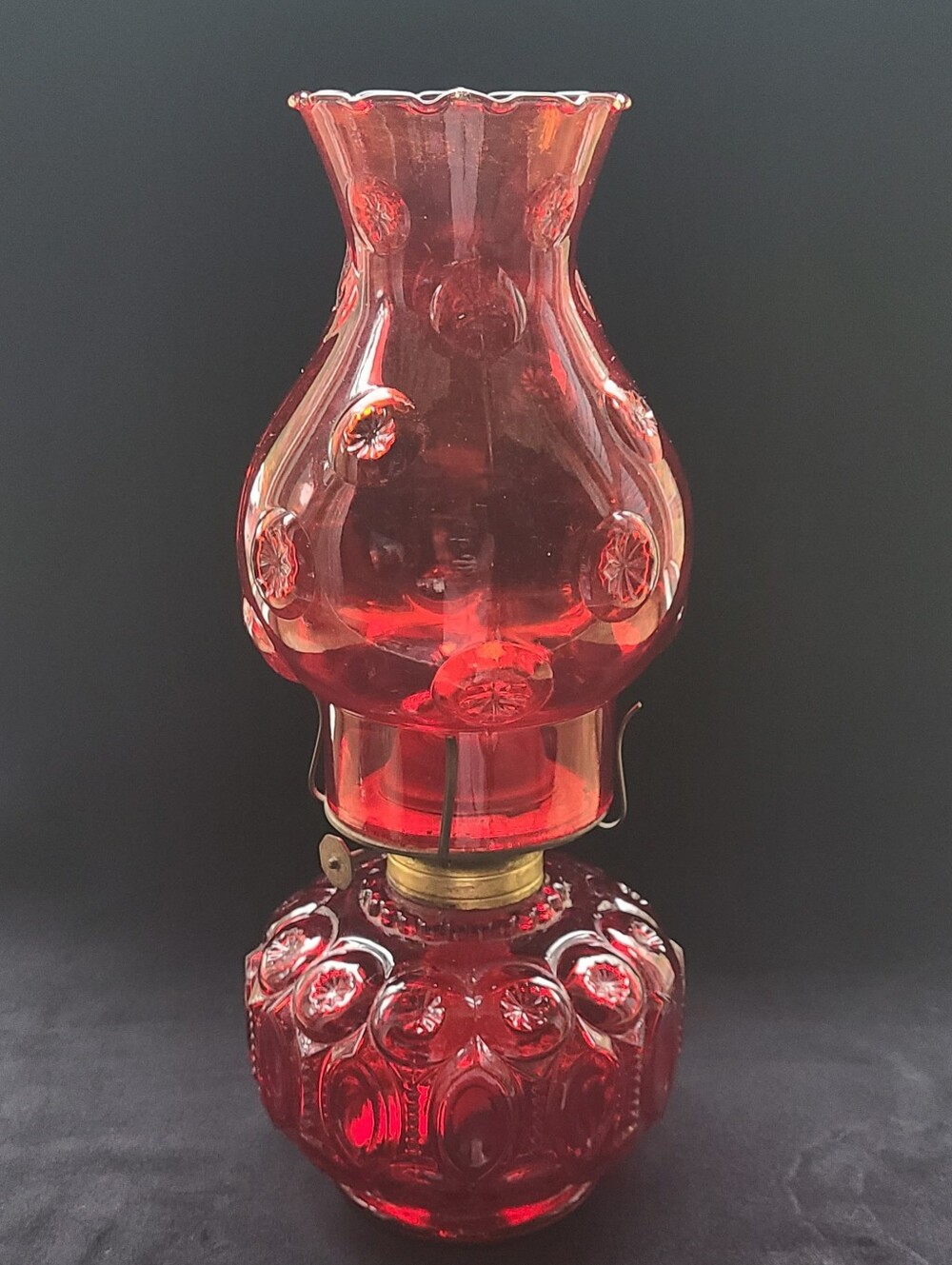 Moon And Stars Vintage L.E Smith Oil Lamp